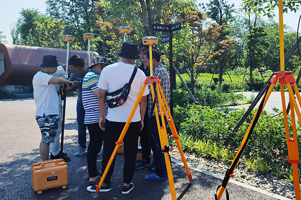 GPS-RTK在公路縱橫斷面測量中的應用，看完本文你就明白了