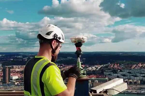 司南RTK產品T300接收機助建瑞典第一高樓!